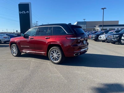 2025 Jeep Grand Cherokee Summit