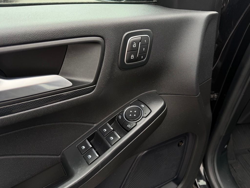 2024 Ford Escape ST-Line Elite