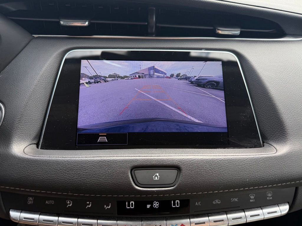 2022 Cadillac XT4 Luxury