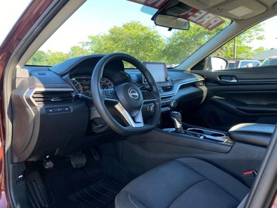 2024 Nissan Altima 2.5 SV