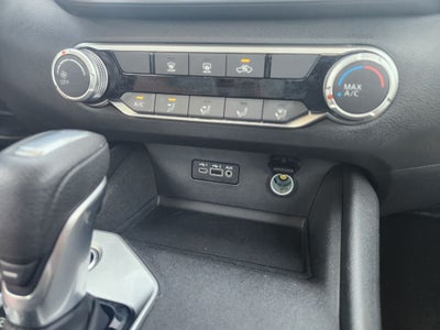 2025 Nissan Altima 2.5 SV *One Owner, Clean Carfax