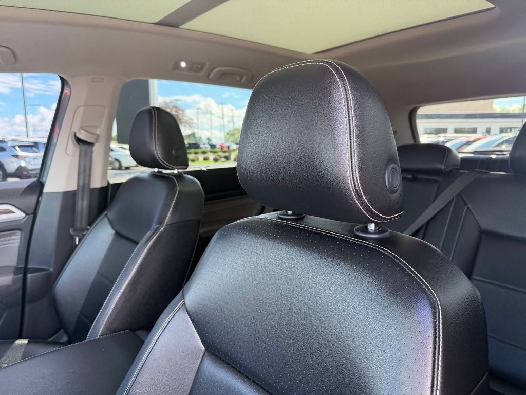 2022 Volkswagen Atlas 3.6L V6 SE w/Technology