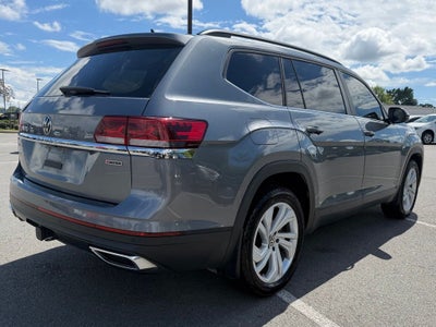 2022 Volkswagen Atlas 3.6L V6 SE w/Technology