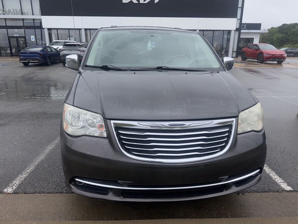 2014 Chrysler Town & Country Touring-L 30th Anniversary