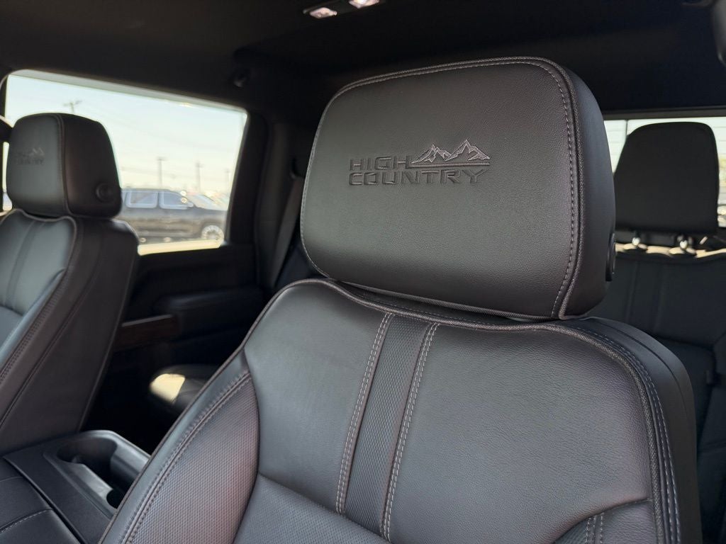 2023 Chevrolet Silverado 3500HD High Country