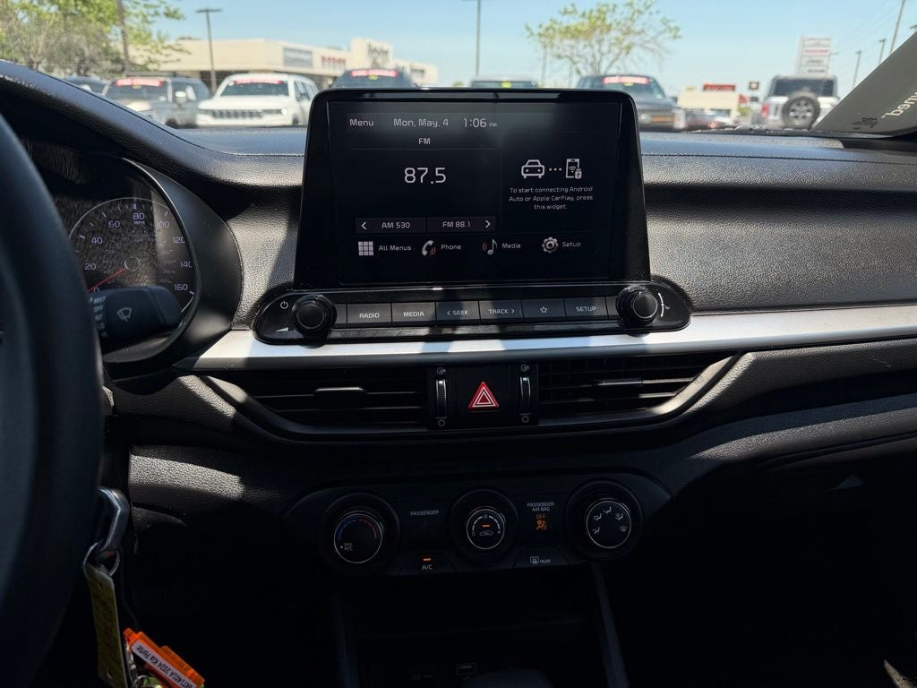 2024 Kia Forte LX