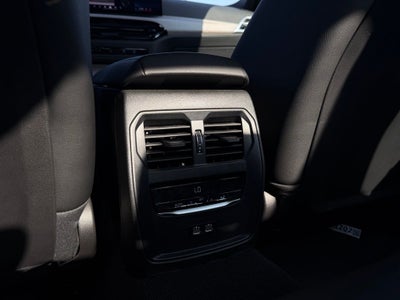 2025 BMW 3 Series 330i