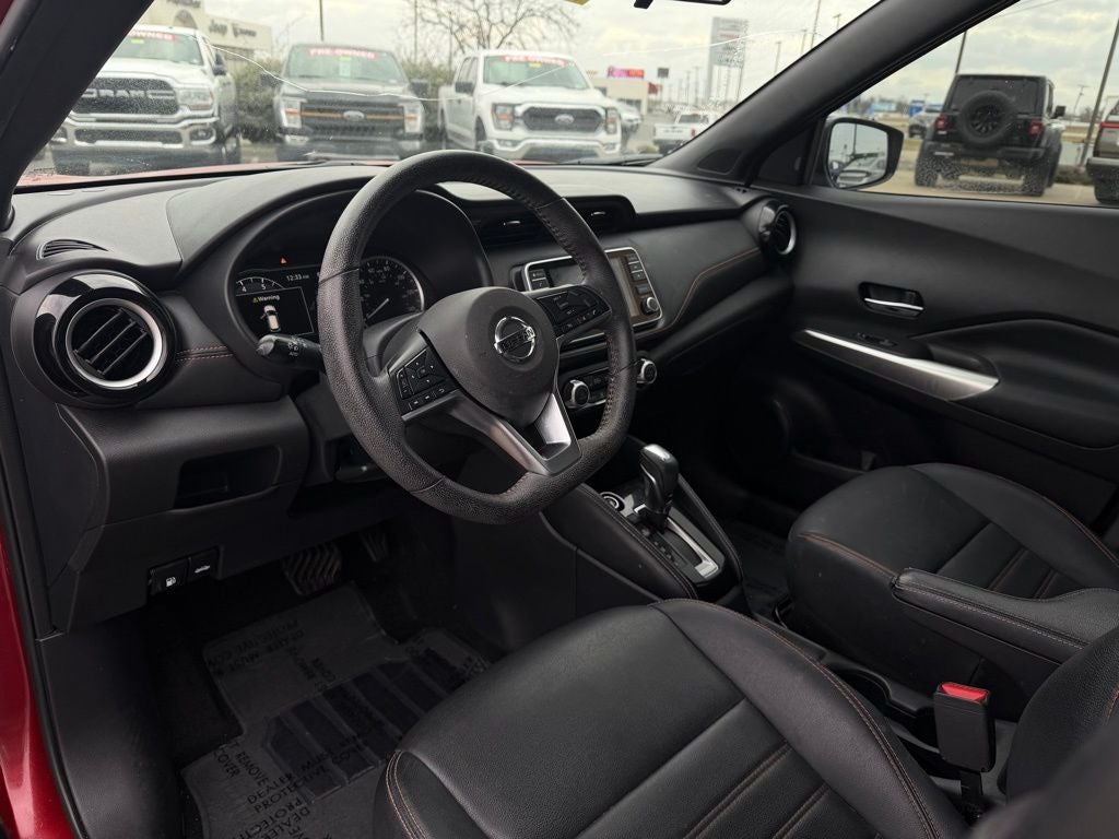 2020 Nissan Kicks SR