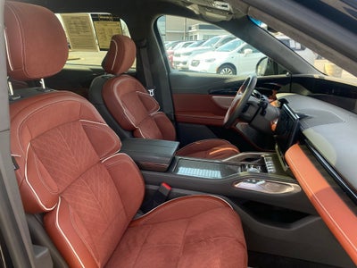 2024 Lincoln Nautilus Black Label