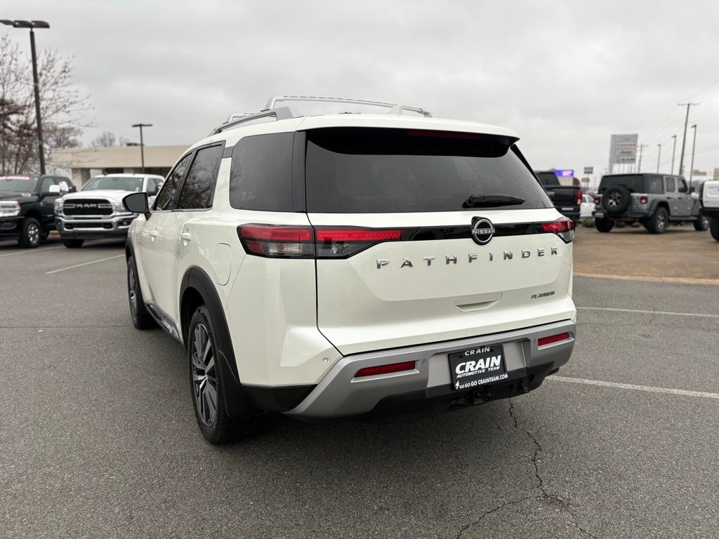 2022 Nissan Pathfinder Platinum