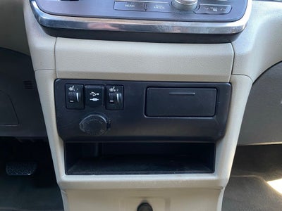 2019 Toyota Sienna XLE 8 Passenger