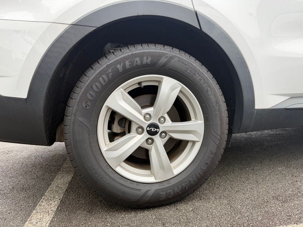 2022 Kia Sorento LX