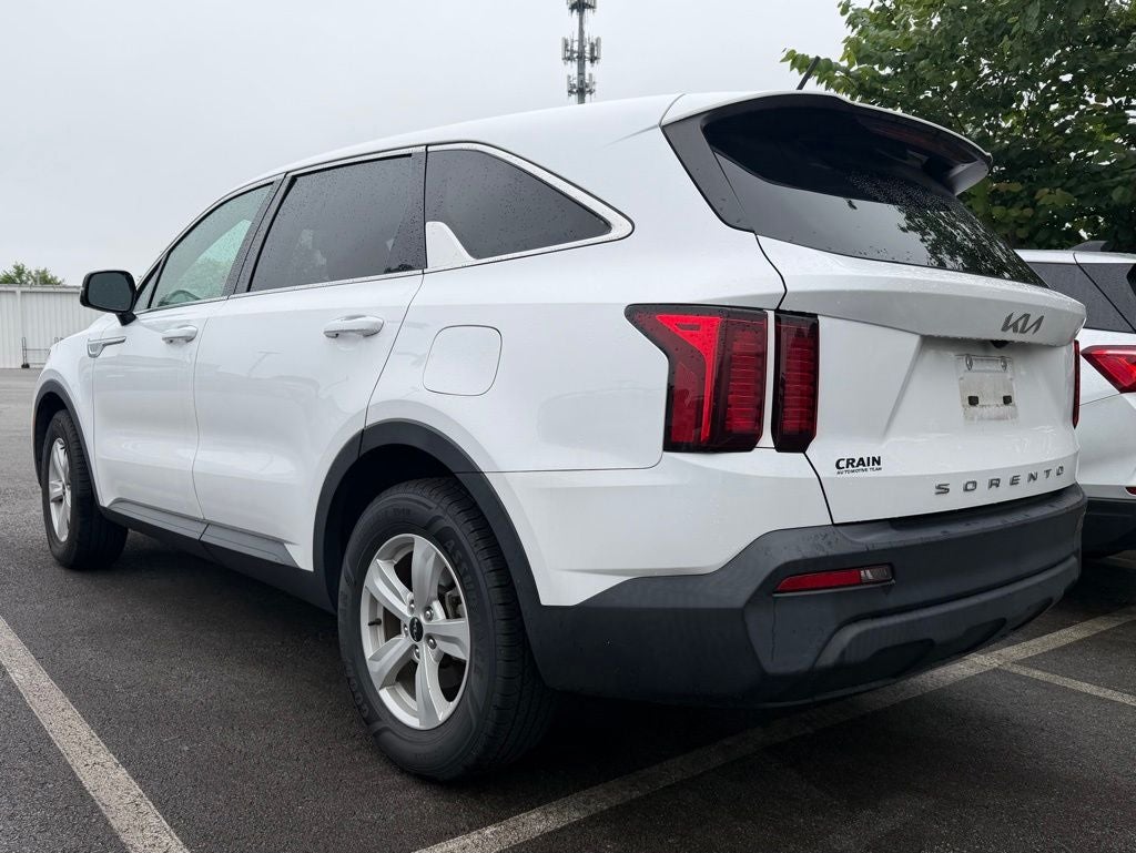 2022 Kia Sorento LX