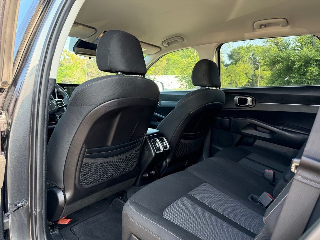 2021 Kia Sorento LX