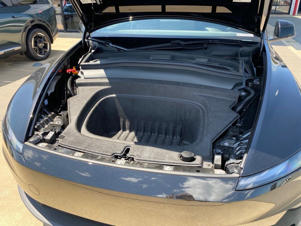 2026 Tesla Model Y Base