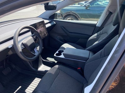 2026 Tesla Model Y Base
