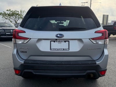 2019 Subaru Forester Premium Premium