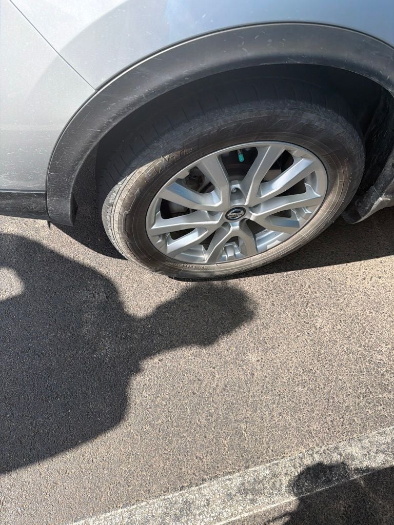 2021 Nissan Rogue Sport SV