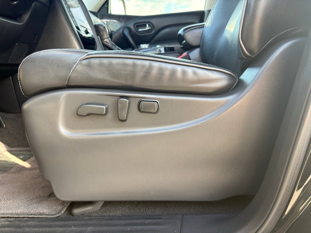 2021 INFINITI QX80 LUXE