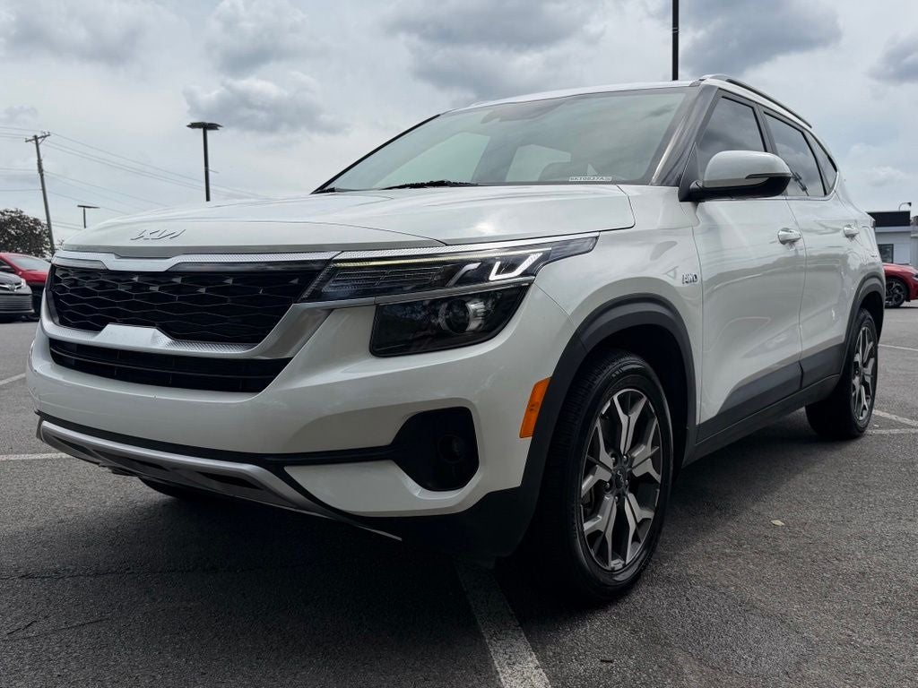 2023 Kia Seltos EX