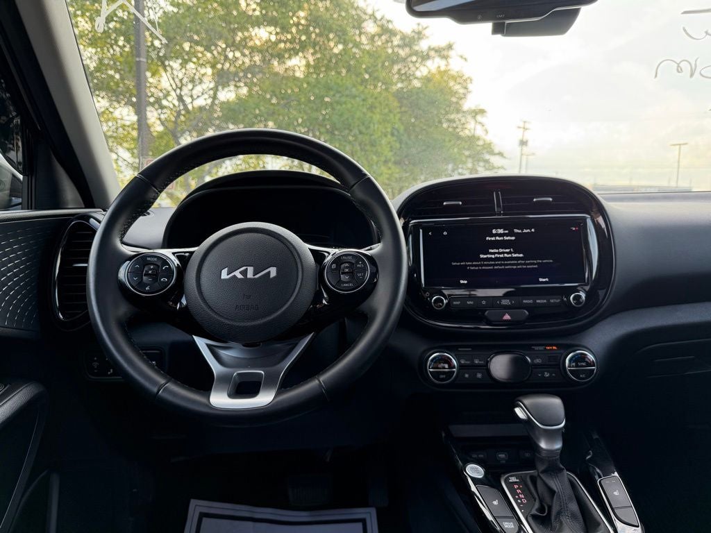 2022 Kia Soul EX