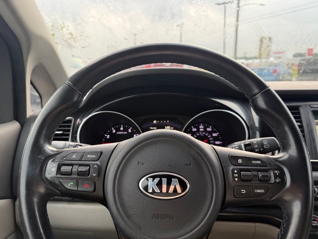 2015 Kia Sedona SX