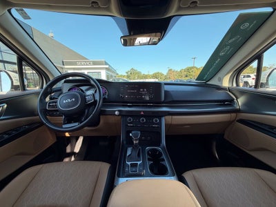 2024 Kia Carnival LX