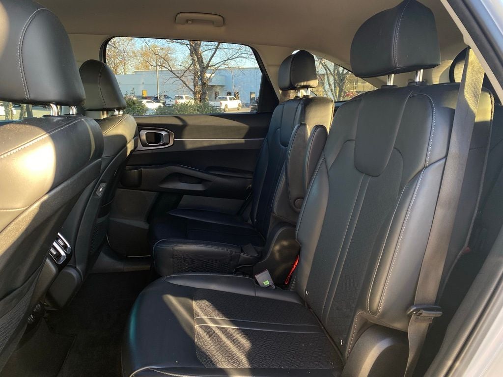 2022 Kia Sorento Hybrid S