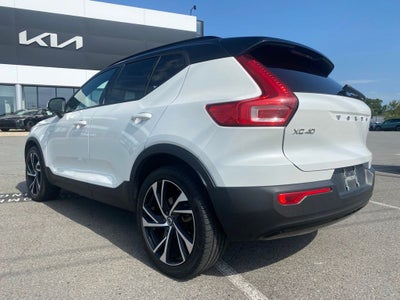 2021 Volvo XC40 R-Design