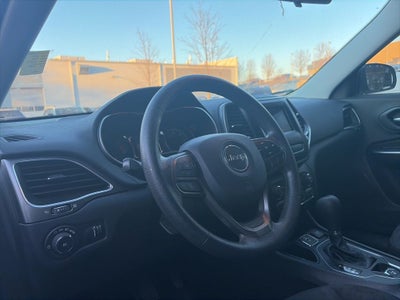 2019 Jeep Cherokee Latitude