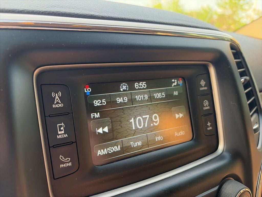 2015 Jeep Grand Cherokee Laredo