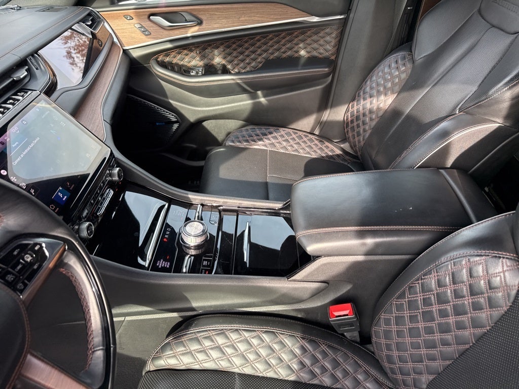 2023 Jeep Grand Cherokee L Summit