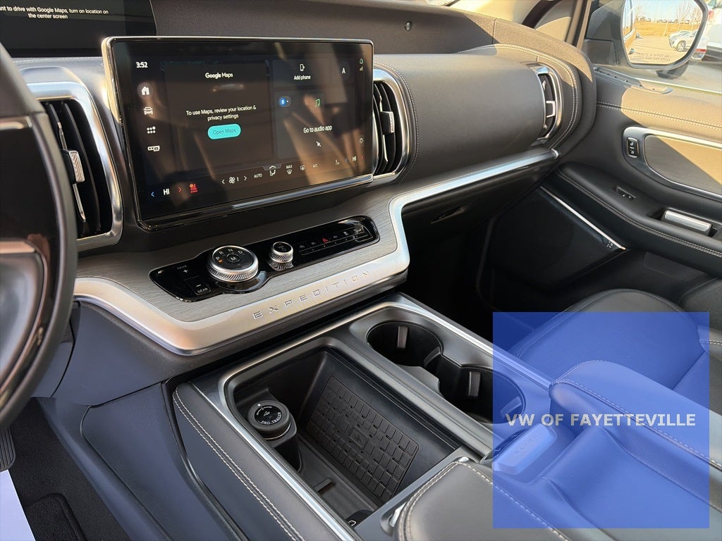 2025 Ford Expedition Max Platinum CLEAN 1-OWNER CARFAX