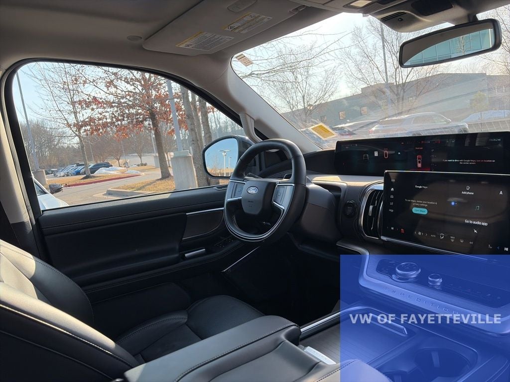 2025 Ford Expedition Max Platinum CLEAN 1-OWNER CARFAX