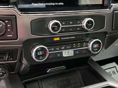 2022 Ford F-450SD Limited