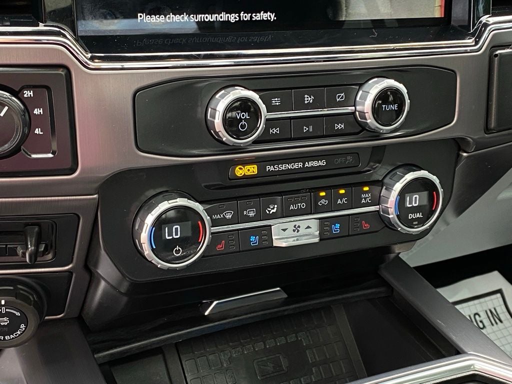 2022 Ford F-450SD Limited