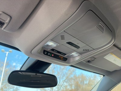 2023 GMC Acadia SLT CLEAN CARFAX LOW MILES!!