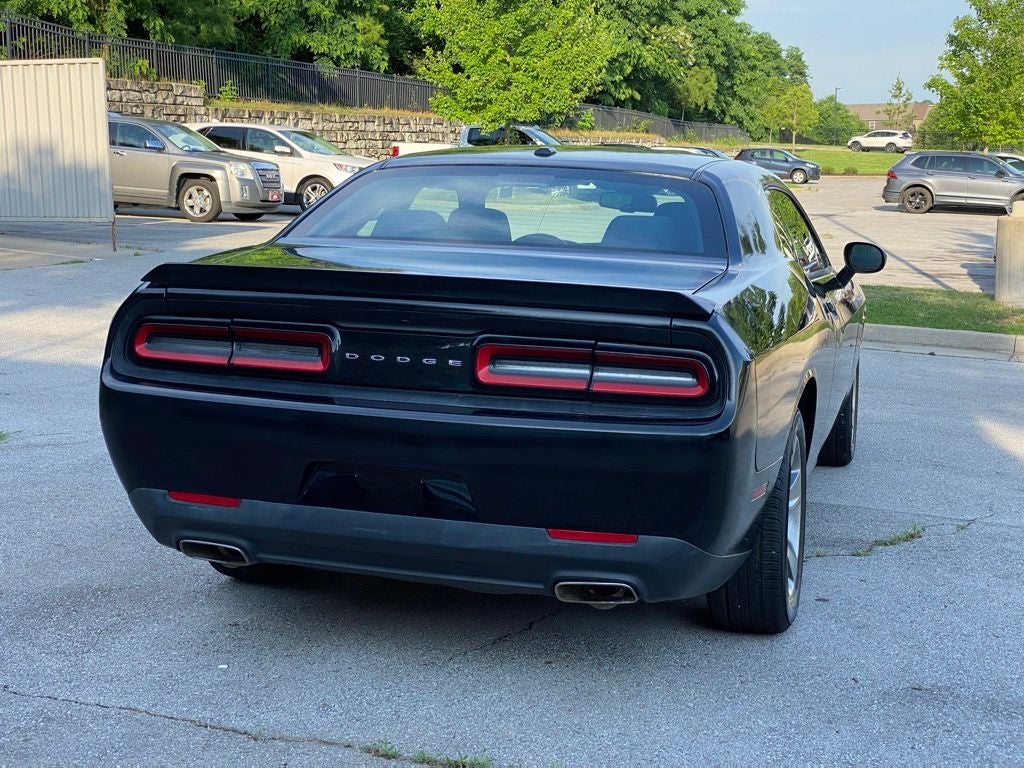 2015 Dodge Challenger SXT