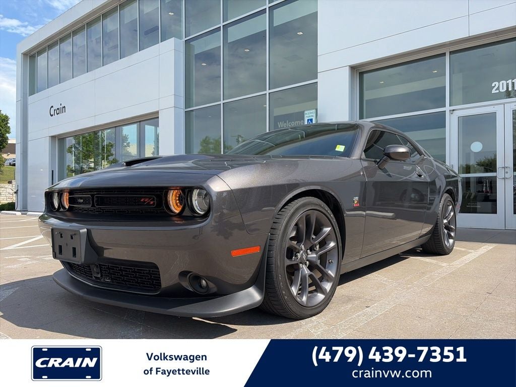 2023 Dodge Challenger R/T Scat Pack TECH/PLUS Package, Roof and Alpine Audio