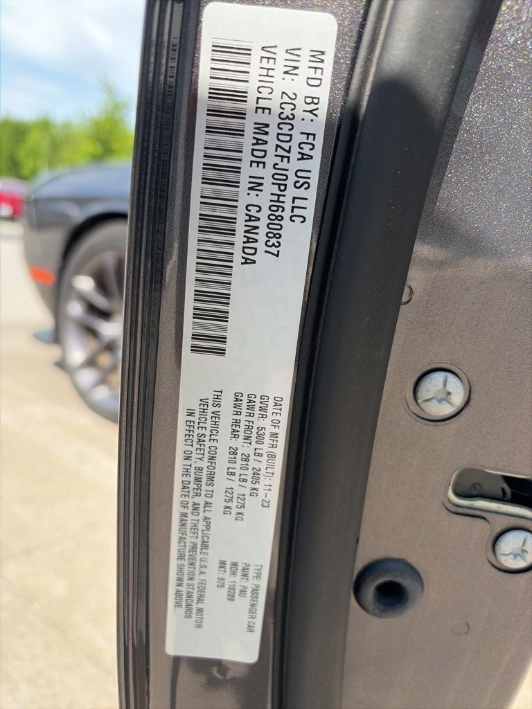 2023 Dodge Challenger R/T Scat Pack TECH/PLUS Package, Roof and Alpine Audio