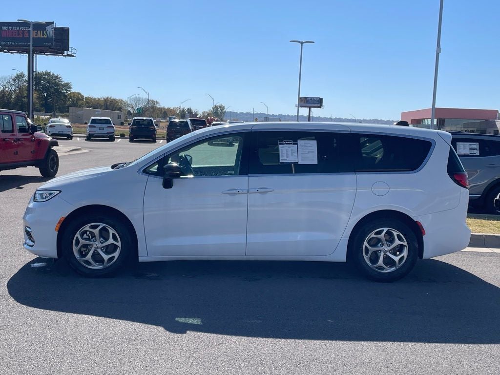 2024 Chrysler Pacifica Limited