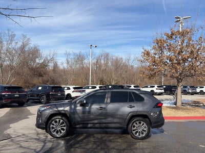 2021 Toyota RAV4 XLE Premium 1-OWNER