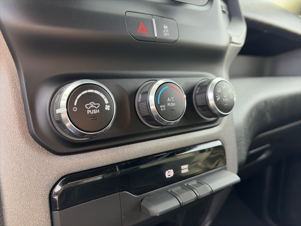 2024 RAM 3500 Tradesman CLEAN 1 OWNER CARFAX