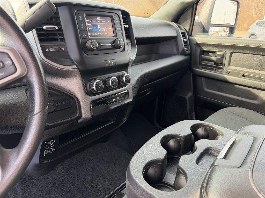 2024 RAM 3500 Tradesman CLEAN 1 OWNER CARFAX