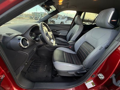 2021 Nissan Kicks SR CLEAN CAFAX PREMIUM PACKAGE