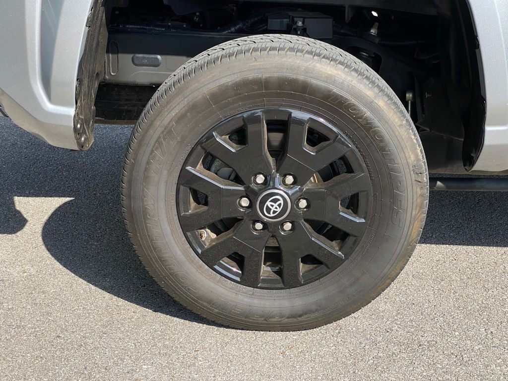 2024 Toyota Tacoma SR5
