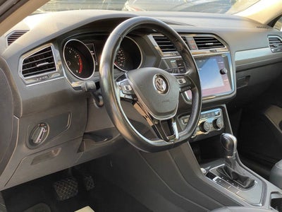 2018 Volkswagen Tiguan 2.0T SE