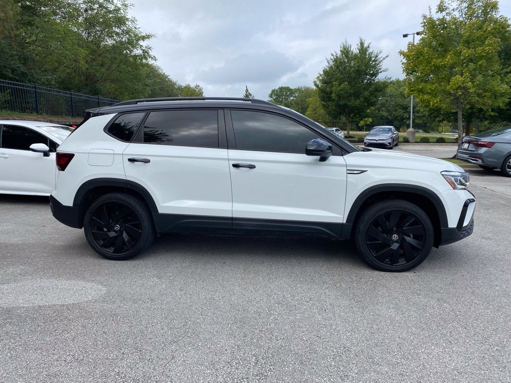 2024 Volkswagen Taos 1.5T SE