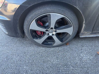 2016 Volkswagen Golf GTI SE w/Performance Package