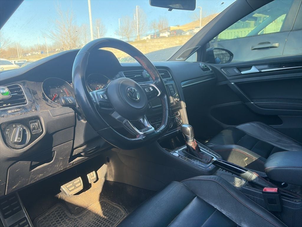 2016 Volkswagen Golf GTI SE w/Performance Package